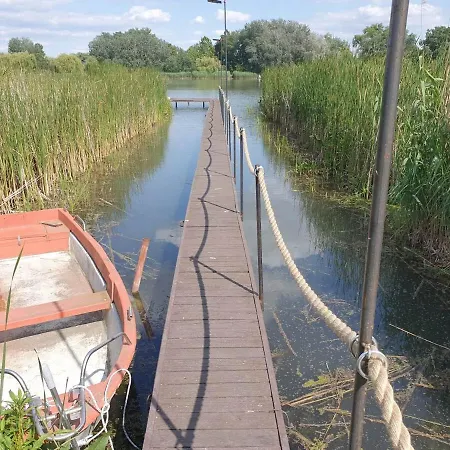 Διαμέρισμα Vizparti Relax Fun And Szigetszentmárton